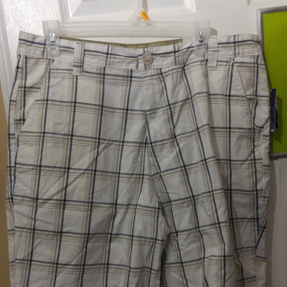 old navy mens elastic waist shorts